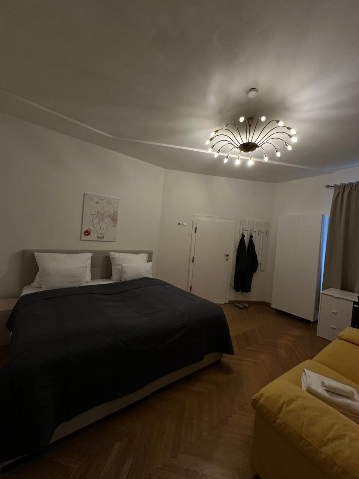Datri Petite Suite 1 - 3 Виена Екстериор снимка